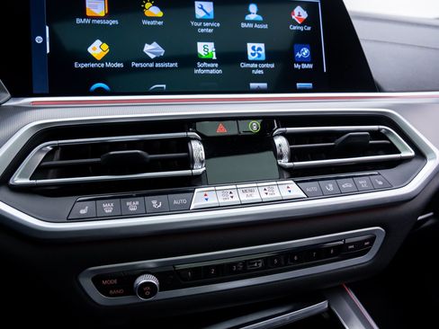 Certified 2022 BMW X5 xDrive40i image 26