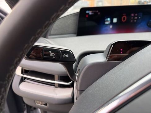 New 2026 Lincoln Navigator Reserve w/ Jet Appearance Package AWD/4WD image 23