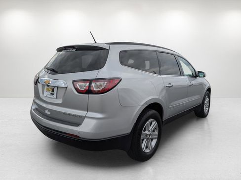 Used 2014 Chevrolet Traverse LT image 5