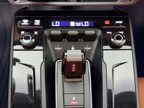 Used 2026 Porsche 911 Carrera 4 GTS image 18