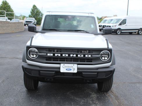New 2025 Ford Bronco 4-Door image 10