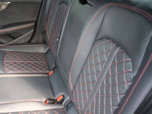 Used 2023 Audi S4 Premium Plus w/ Premium Plus Package AWD/4WD image 26