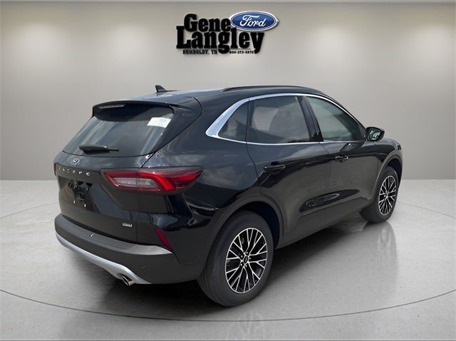 Used 2025 Ford Escape SE FWD image 38