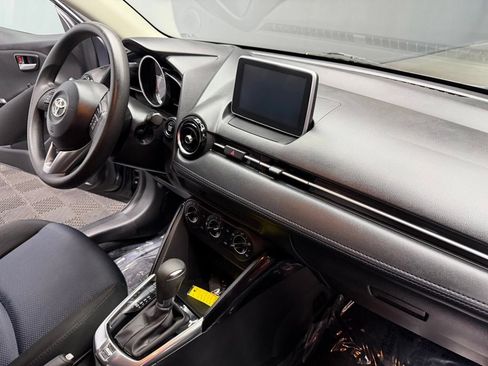 Used 2017 Toyota Yaris iA FWD image 49