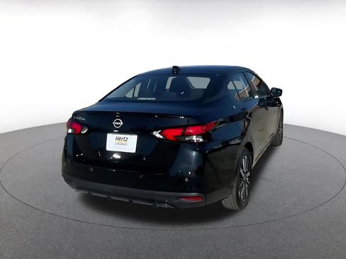 Used 2025 Nissan Versa SV image 14