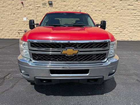 Used 2014 Chevrolet Silverado 2500 LT w/ Interior Plus Package AWD/4WD image 8