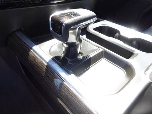 Used 2022 Chevrolet Silverado 1500 LT Trail Boss w/ LT Trail Boss Premium Package AWD/4WD image 54