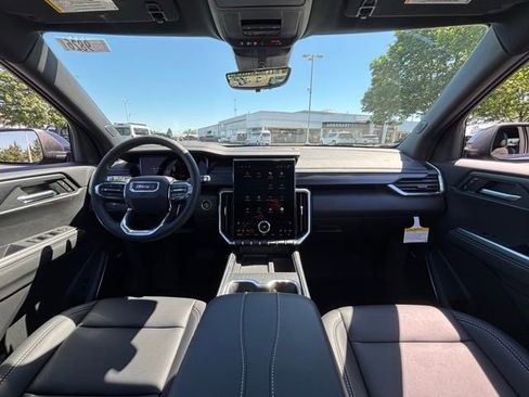 New 2026 GMC Acadia Elevation w/ Elevation Premium Package FWD image 3
