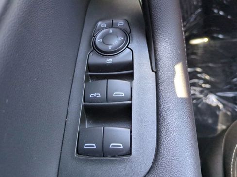 Used 2025 Chevrolet Blazer LT FWD image 22