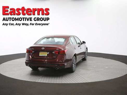 Used 2024 Nissan Altima 2.5 SV w/ SV Premium Package AWD/4WD image 40