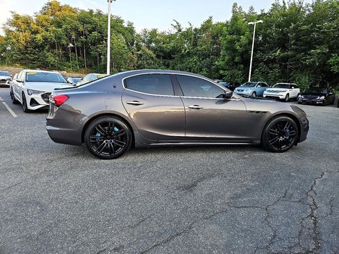 Used 2022 Maserati Ghibli Modena image 16