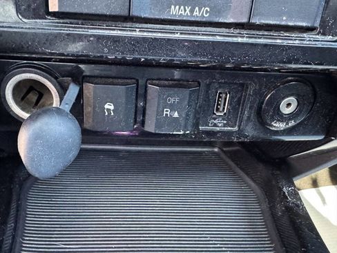 Used 2009 Ford Escape Limited image 19