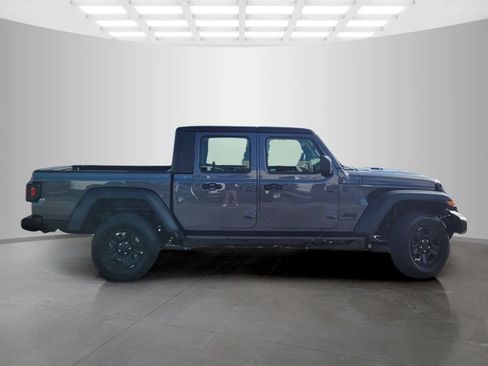 New 2026 Jeep Gladiator Sport AWD/4WD image 4
