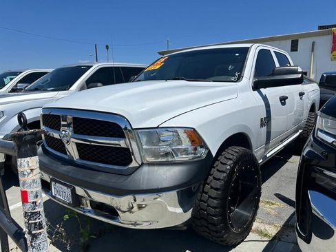 Used 2015 RAM 1500 Tradesman w/ Popular Equipment Group AWD/4WD image 3