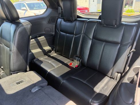 Used 2018 Nissan Pathfinder SL w/ SL Premium Package AWD/4WD image 12