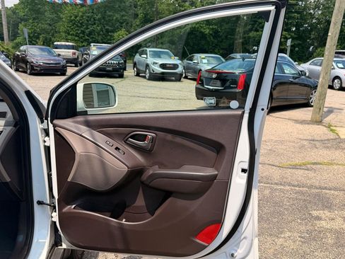 Used 2014 Hyundai Tucson SE FWD image 30