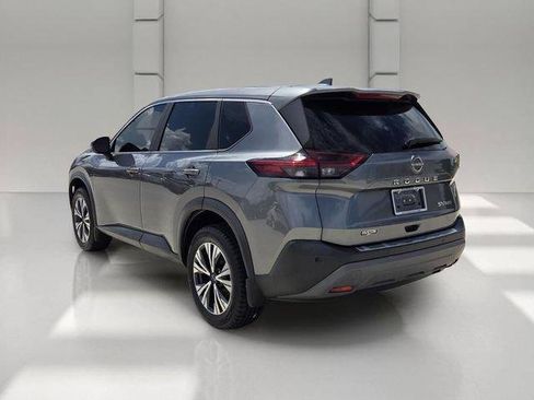 Used 2022 Nissan Rogue SV AWD/4WD image 3