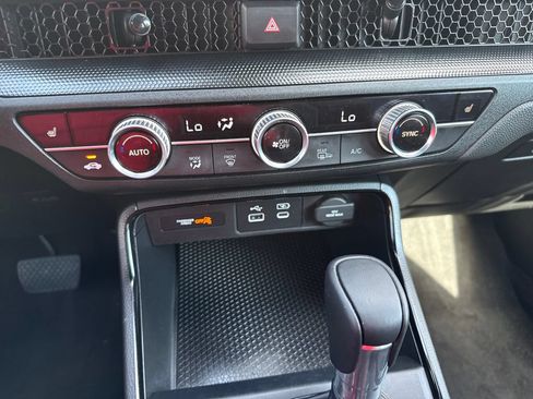 Certified 2024 Honda CR-V Sport image 31