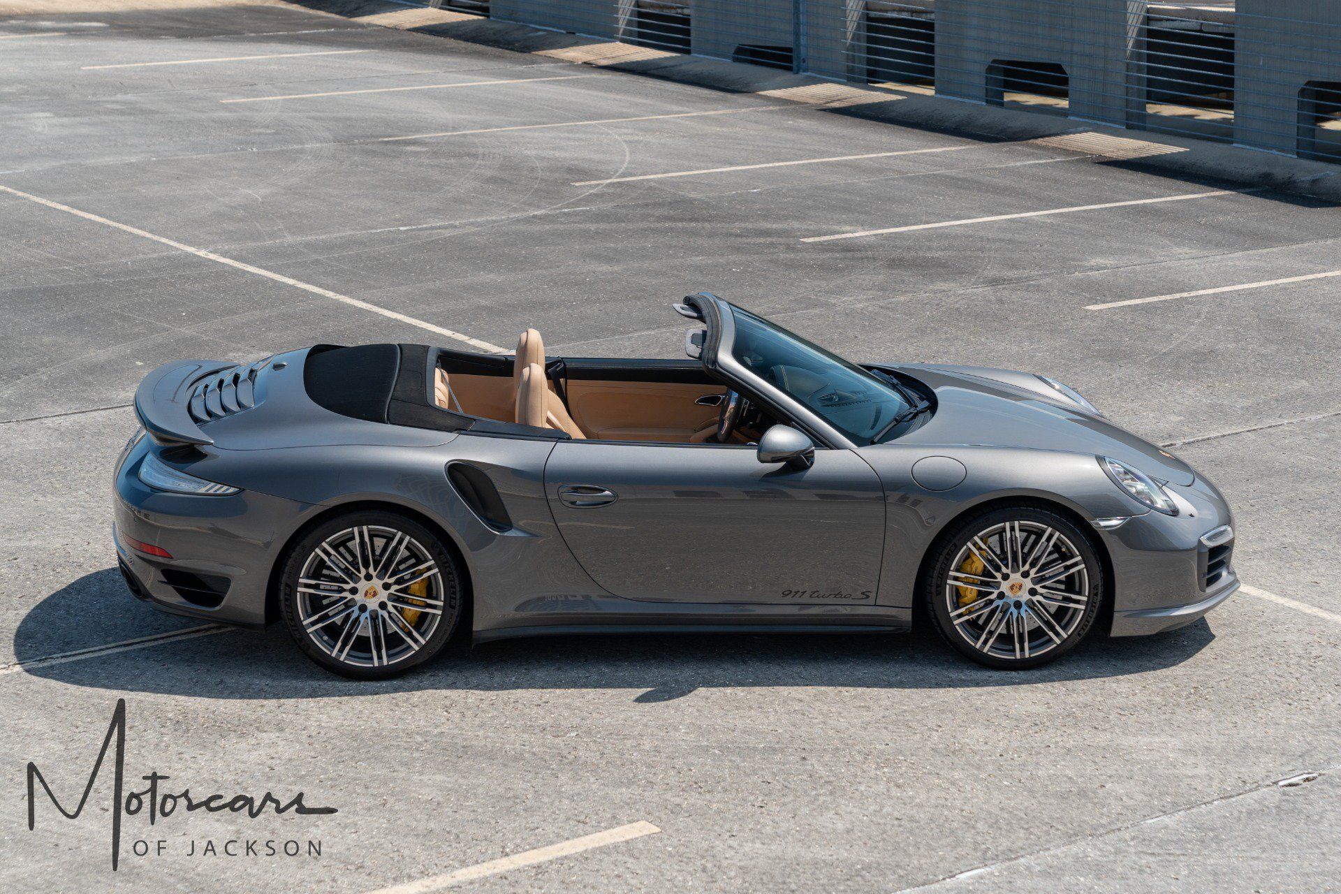 Used 2016 Porsche 911 Turbo S AWD/4WD image 32
