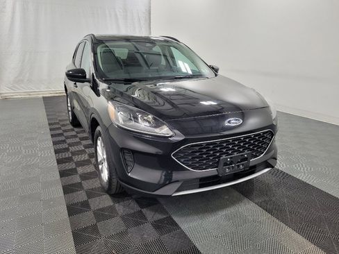 Used 2020 Ford Escape SE AWD/4WD image 14