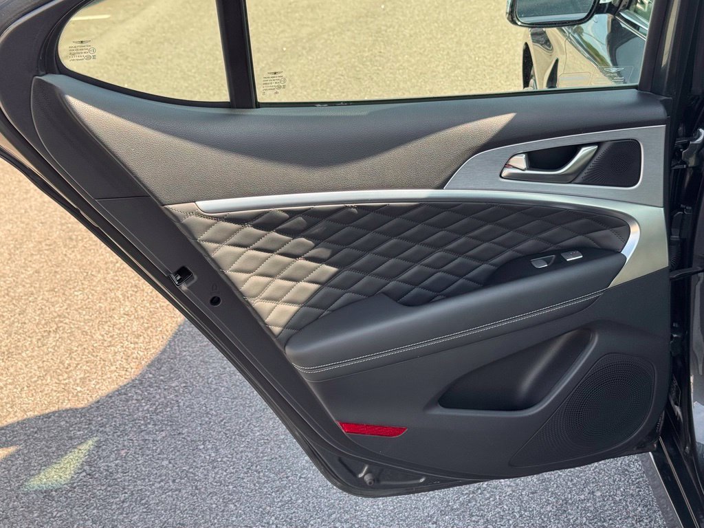 Used 2019 Genesis G70 2.0T Advanced w/ Dynamic Package AWD/4WD image 19