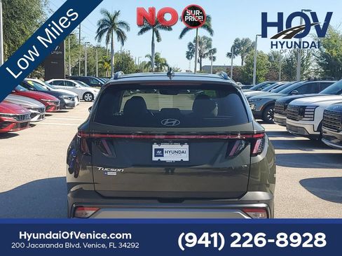 Used 2025 Hyundai Tucson Limited FWD image 6