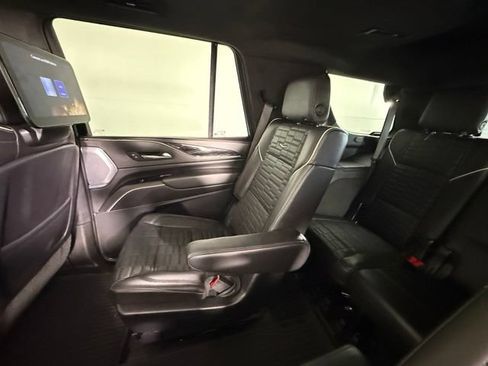 Used 2023 Cadillac Escalade V AWD/4WD image 40