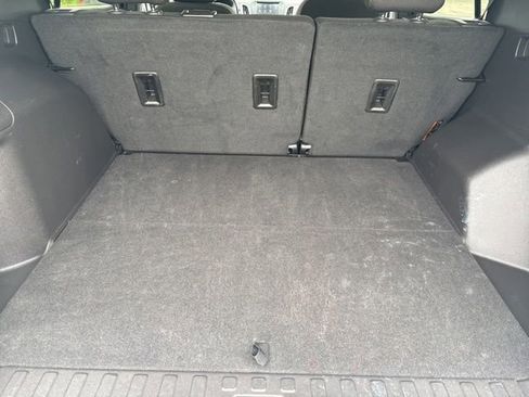 Used 2024 Chevrolet Equinox LT AWD/4WD image 12