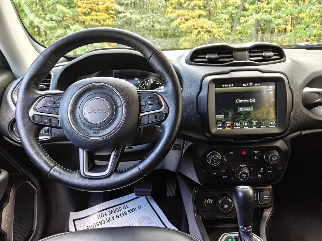 Used 2021 Jeep Renegade Limited AWD/4WD image 20