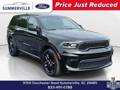 Used 2023 Dodge Durango GT RWD image 1
