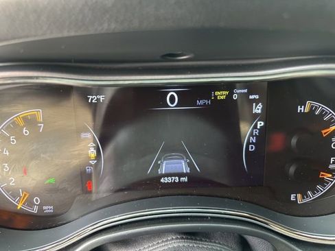 Used 2019 Jeep Grand Cherokee High Altitude image 4