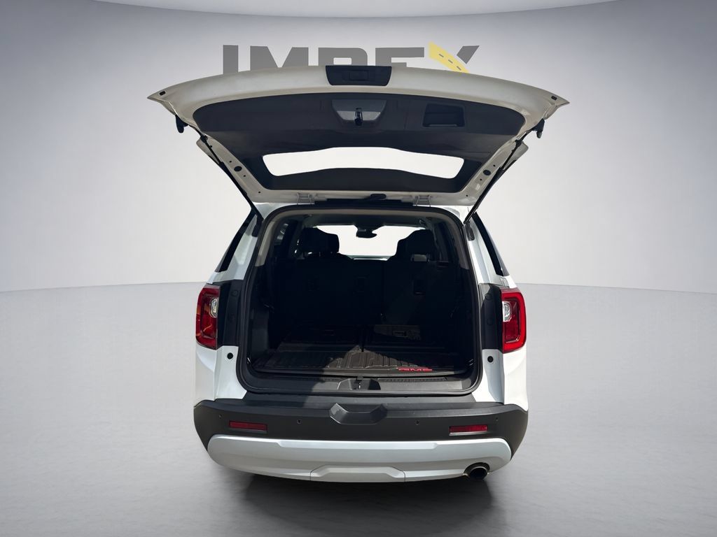 Used 2020 GMC Acadia SLE w/ LPO, Floor Liner Package FWD image 26
