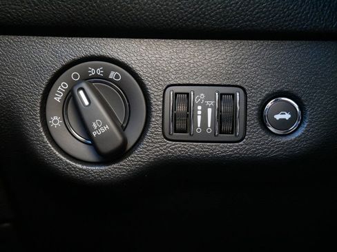 Used 2018 Dodge Challenger T/A RWD image 17