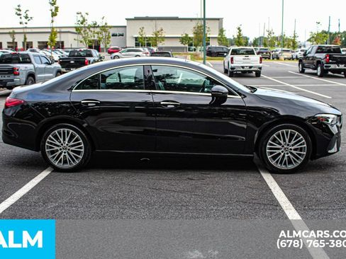 Used 2025 Mercedes-Benz CLA 250 image 8