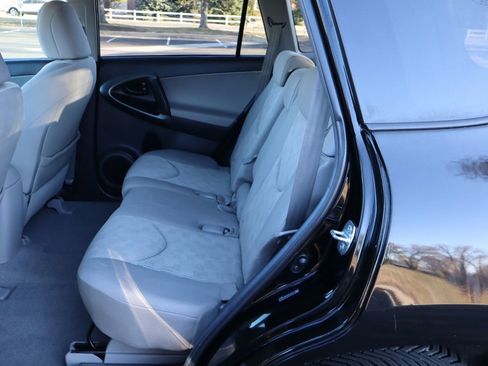 Used 2012 Toyota RAV4 FWD w/ Value Pkg image 20