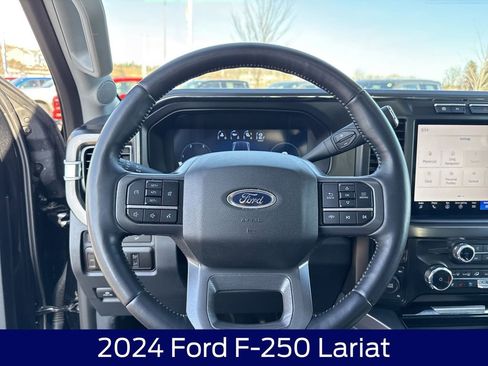 Used 2024 Ford F250 Lariat w/ Chrome Package image 17