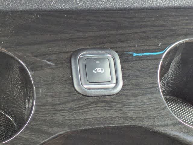 Used 2024 Mercedes-Benz Sprinter 3500 image 34