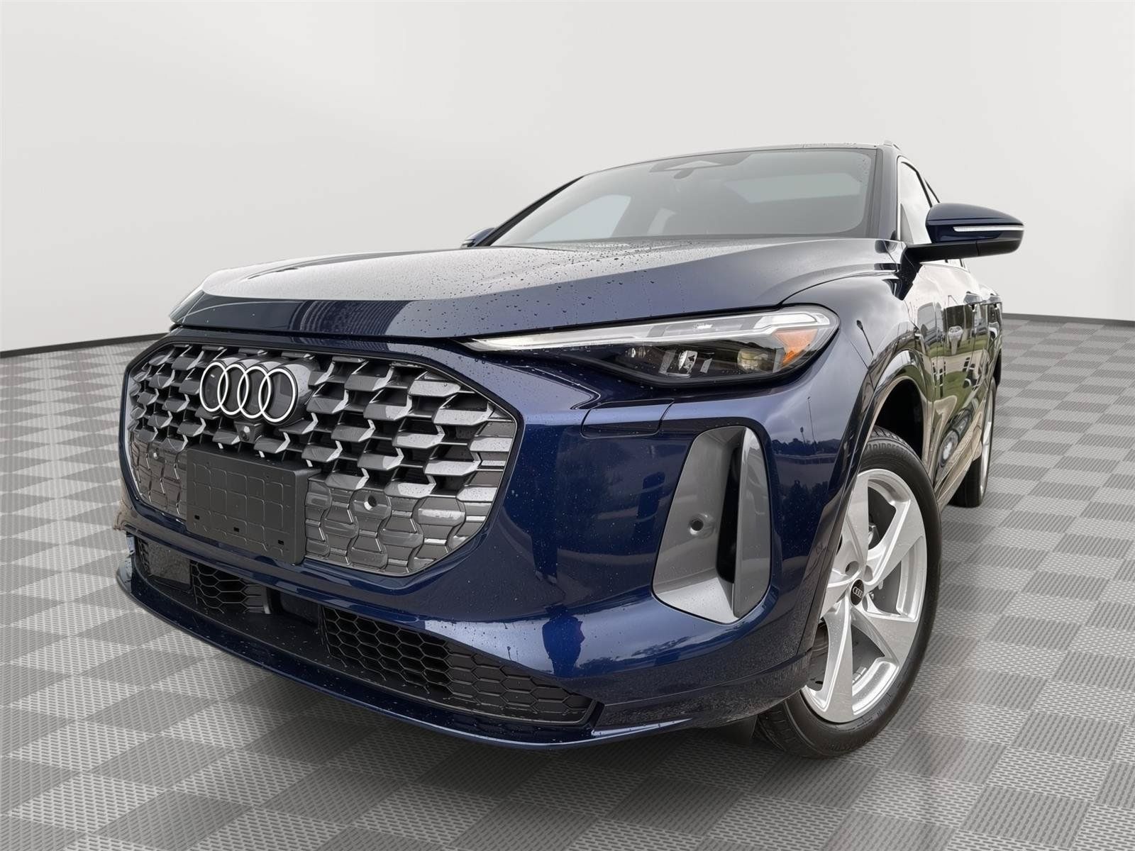 New 2026 Audi Q5 Premium Plus AWD/4WD image 1