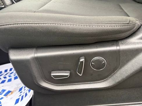 Used 2018 Ford F150 XLT w/ Equipment Group 302A Luxury image 16