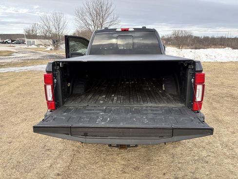 Used 2021 Ford F350 Platinum image 13
