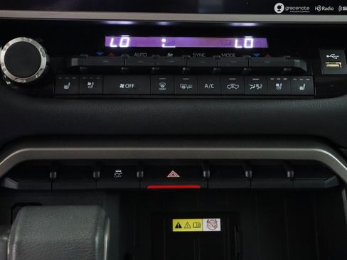 Used 2023 Toyota Tundra Limited w/ Power Package RWD image 20