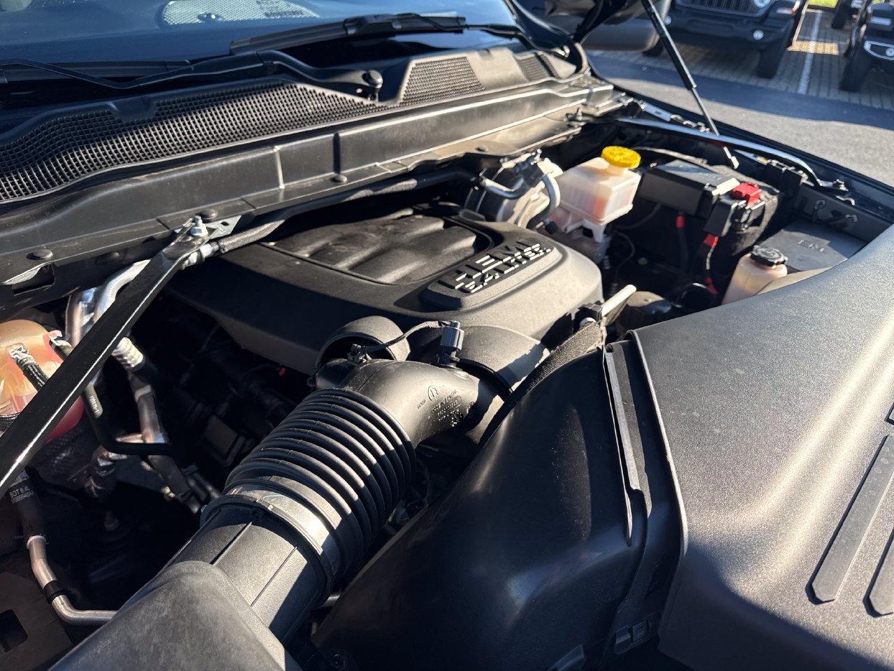 Certified 2025 RAM 2500 Big Horn AWD/4WD image 10