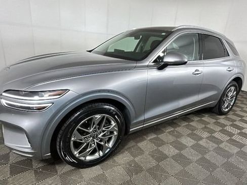 Used 2025 Genesis GV70 2.5T AWD/4WD image 7