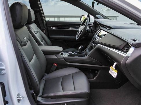 New 2026 Cadillac XT5 Premium Luxury w/ Driver Assist Package image 13