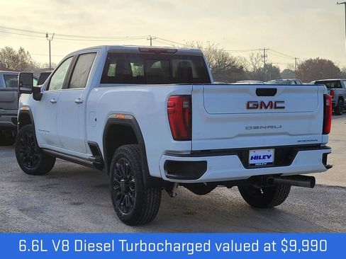 New 2026 GMC Sierra 2500 Denali w/ Denali Reserve Package image 3