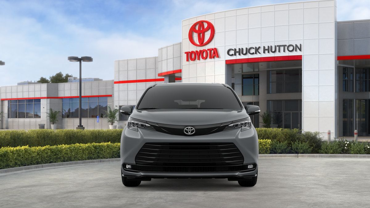 Certified 2026 Toyota Sienna XLE Woodland Edition AWD/4WD image 53