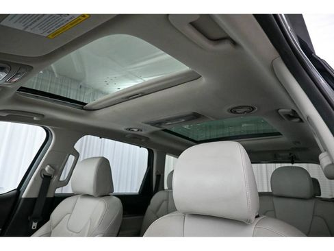 Certified 2023 Kia Telluride SX AWD/4WD image 36