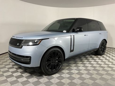 New 2026 Land Rover Range Rover Long Wheelbase SE image 1