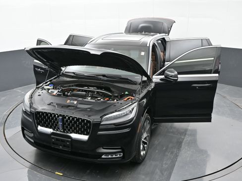 Used 2021 Lincoln Aviator Grand Touring w/ Elements Package Plus image 49