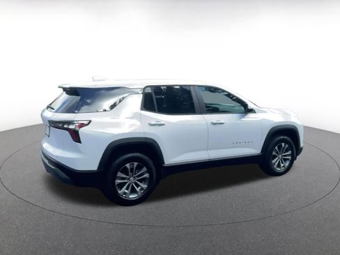 Used 2025 Chevrolet Equinox LT image 14